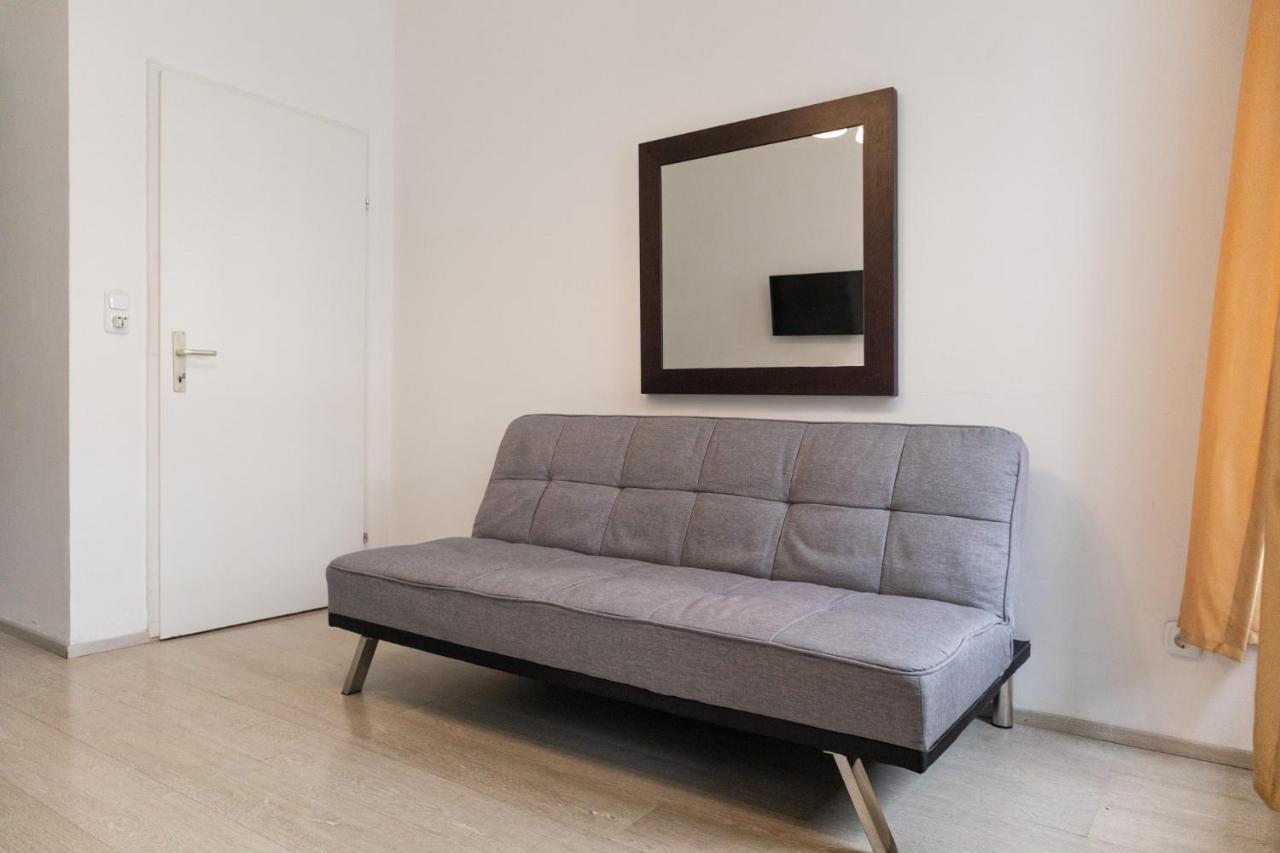 Pleasant 2Br - Perfect For Long Stays Wien Eksteriør bilde